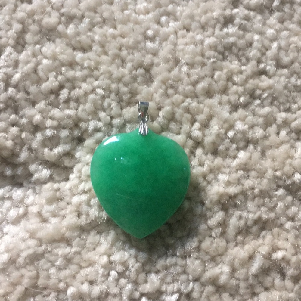 Jade Heart-shaped Pendant